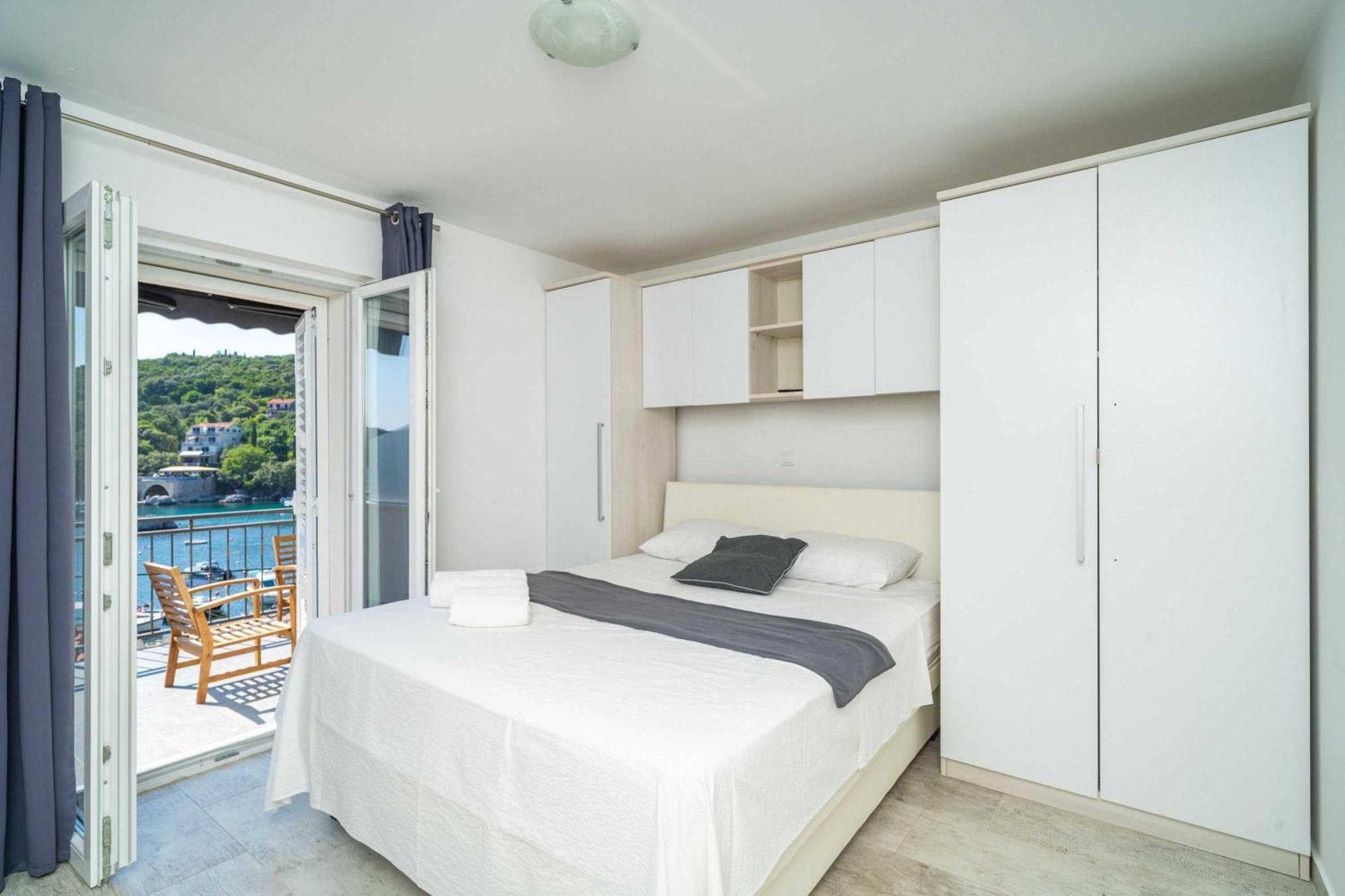 מולונאט Mata Family Apartments מראה חיצוני תמונה
