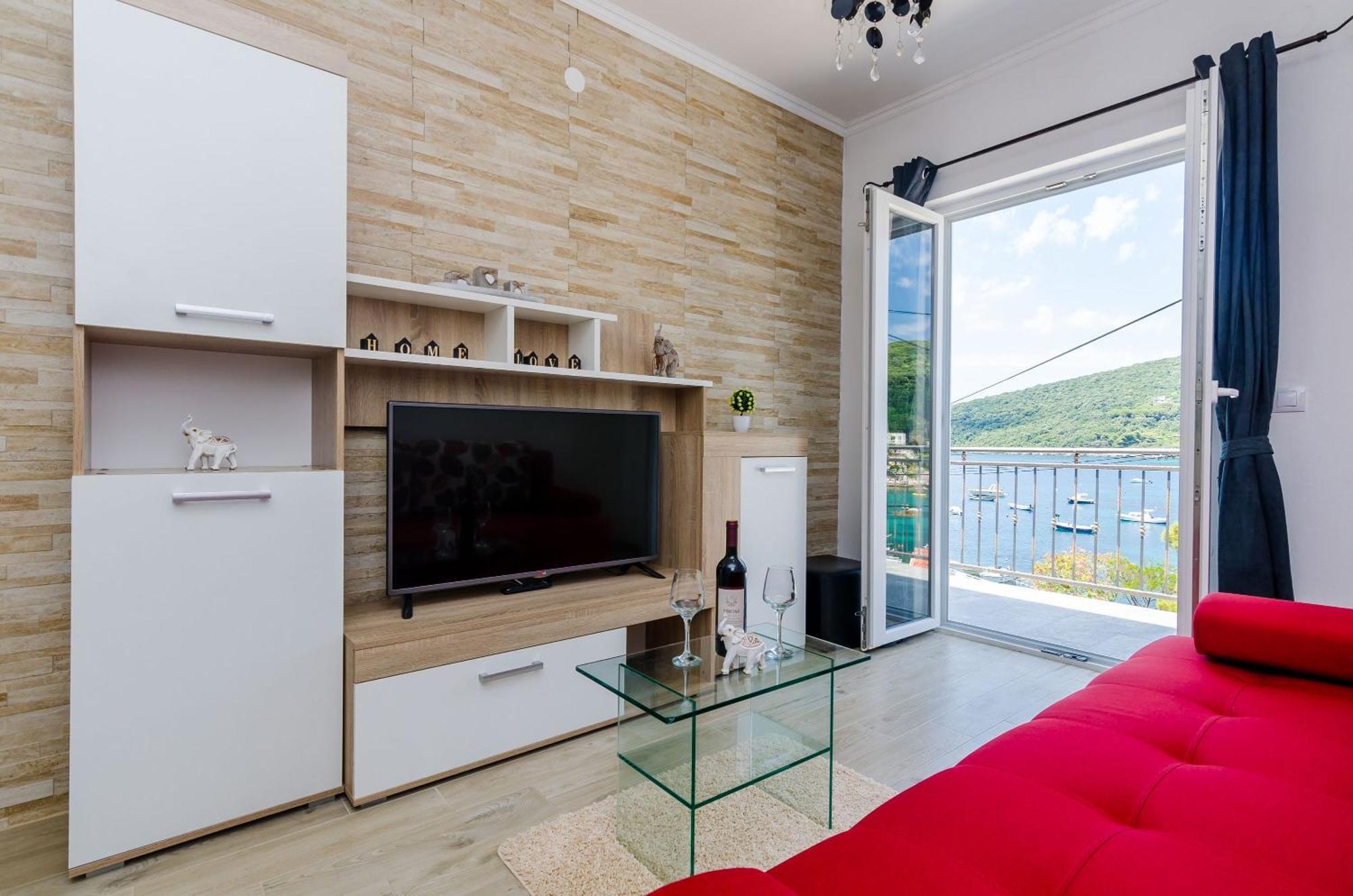 מולונאט Mata Family Apartments מראה חיצוני תמונה