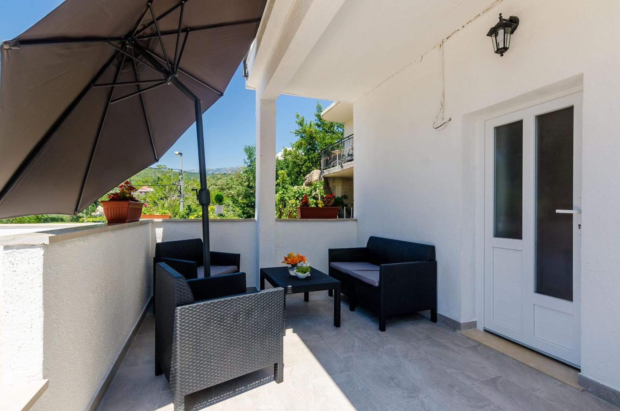 מולונאט Mata Family Apartments חדר תמונה