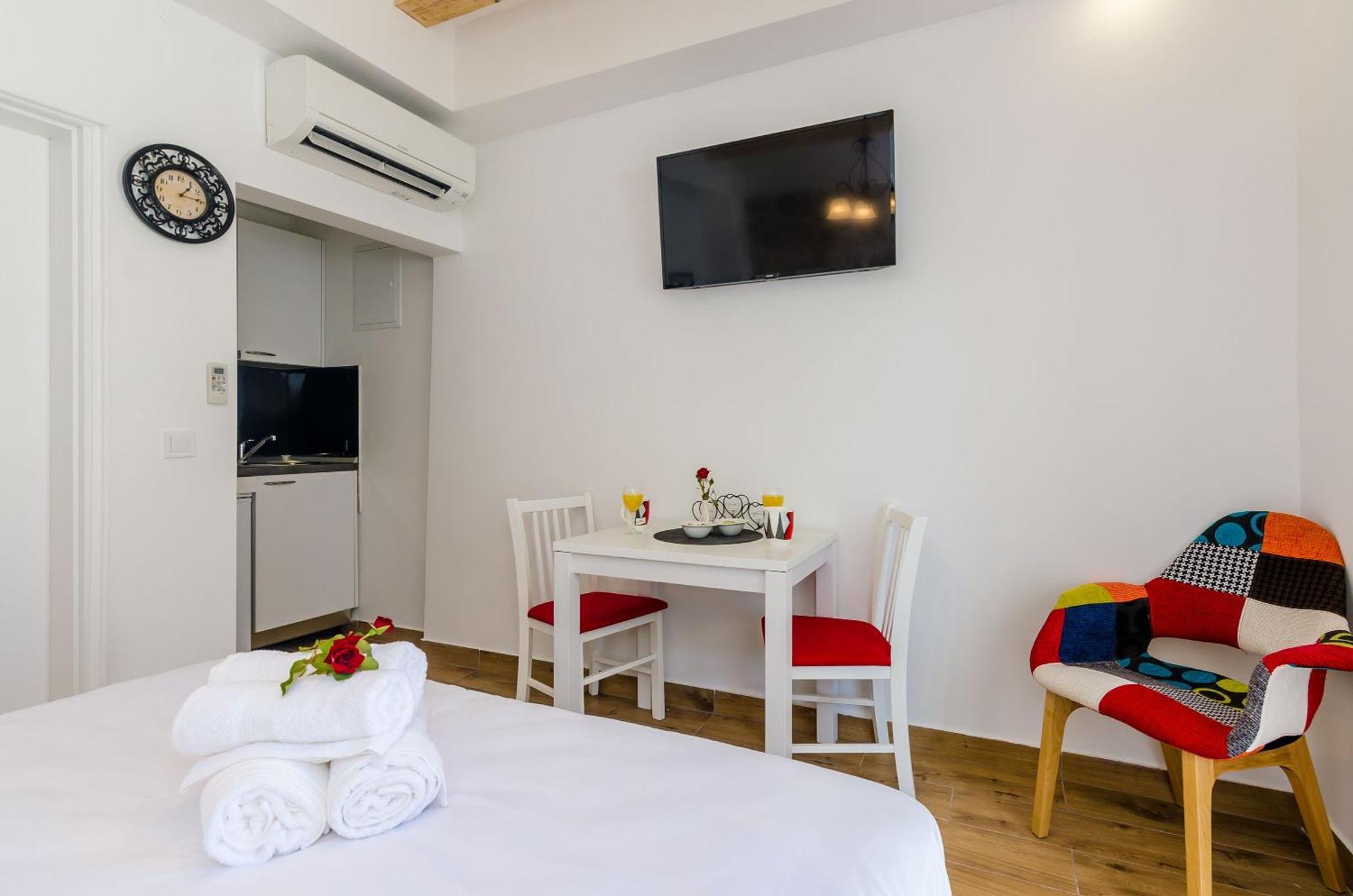 מולונאט Mata Family Apartments חדר תמונה