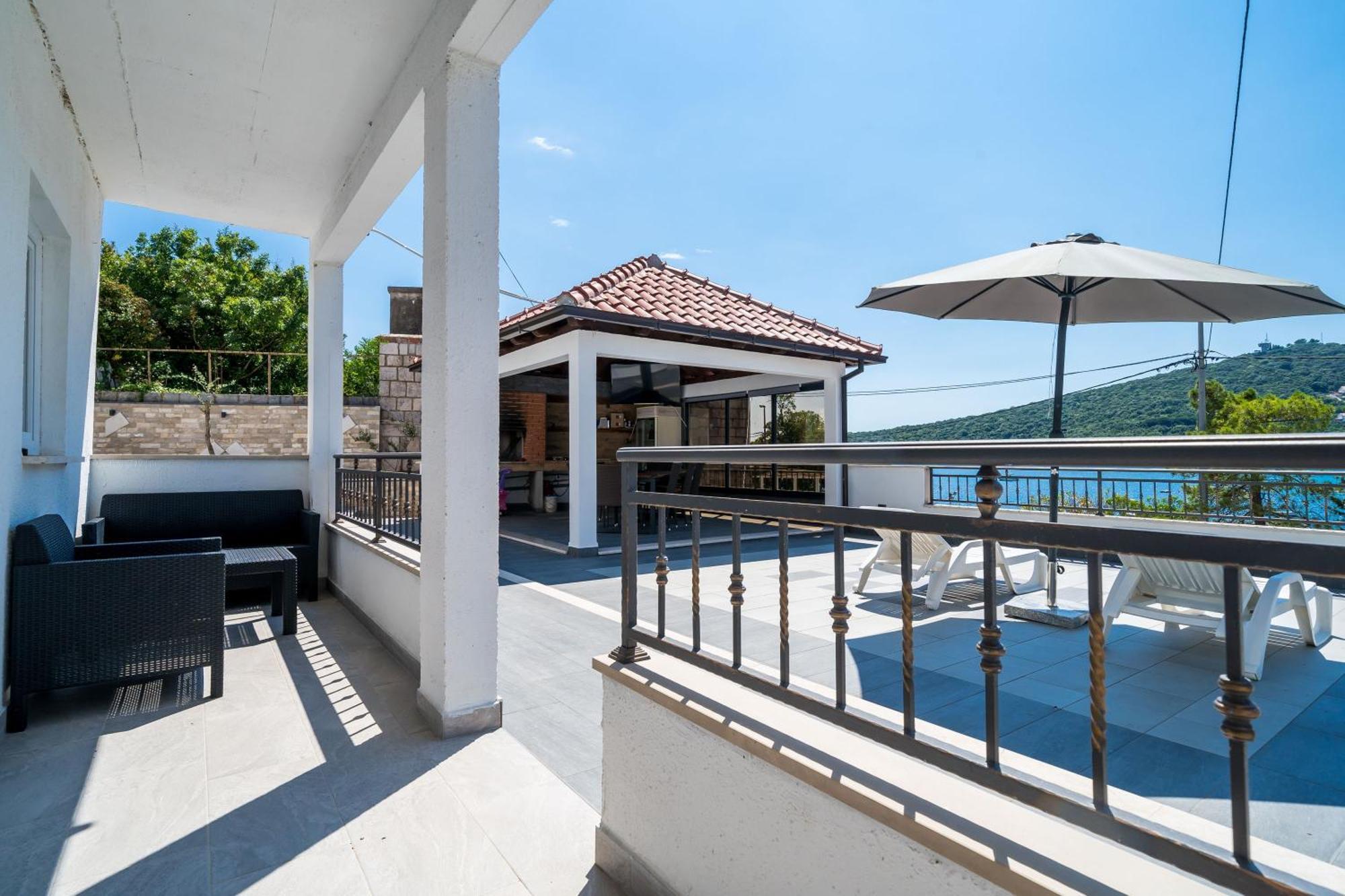 מולונאט Mata Family Apartments חדר תמונה