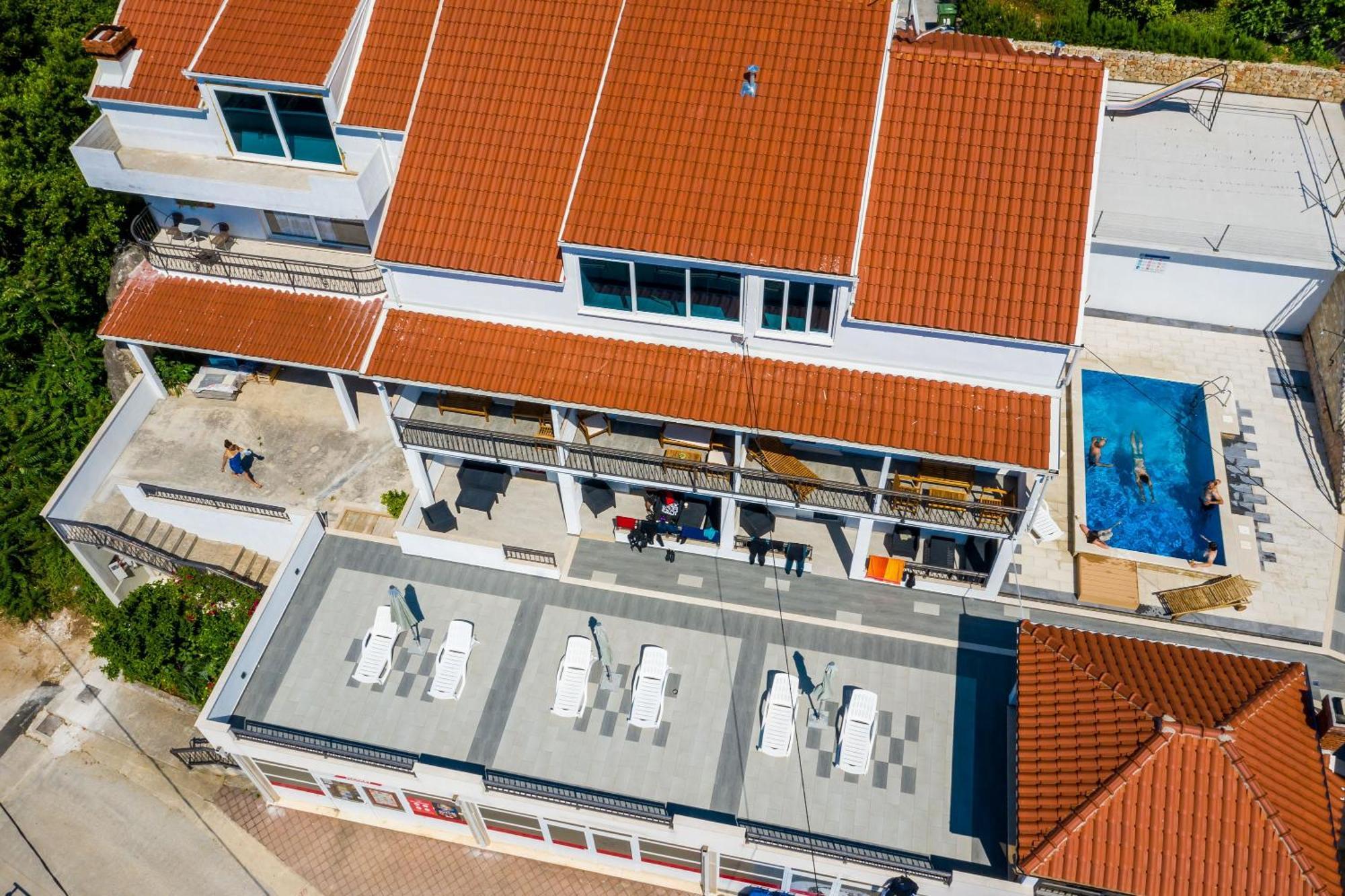 מולונאט Mata Family Apartments חדר תמונה